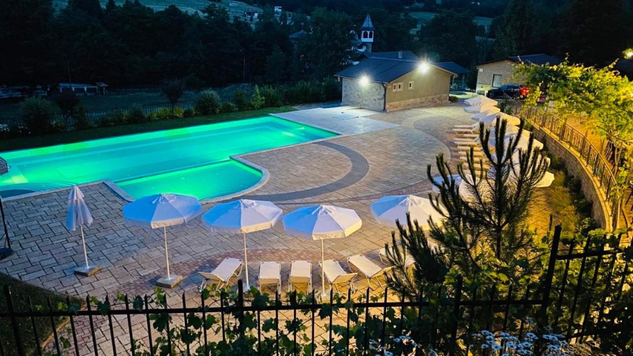 Комплекс Омайник Villa Kalofer Exteriör bild