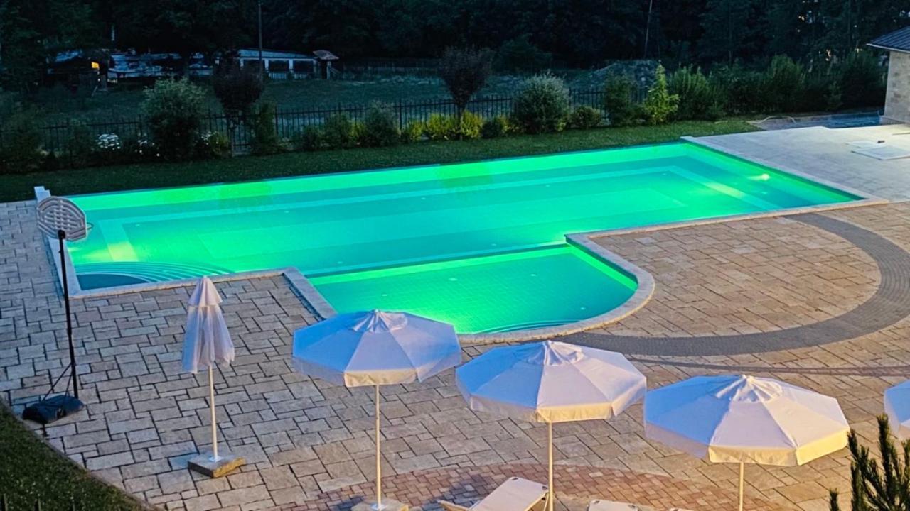Комплекс Омайник Villa Kalofer Exteriör bild